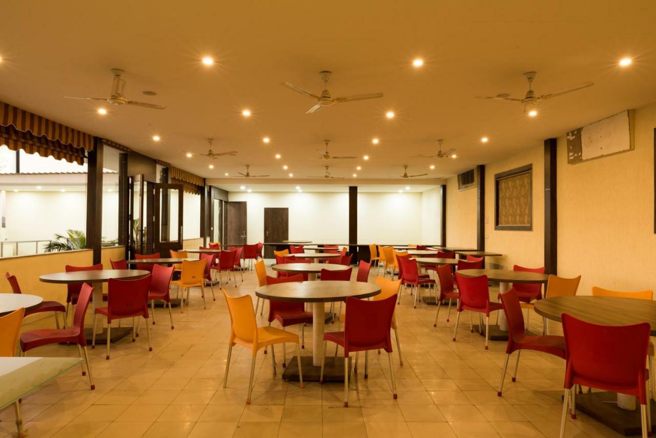 Hotel Drishti,Bhopal Exterior photo
