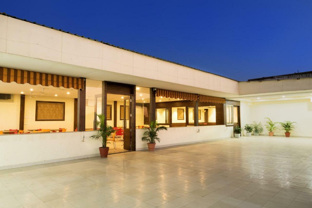 Hotel Drishti,Bhopal Exterior photo